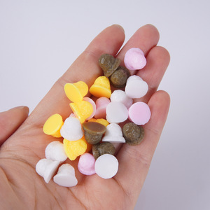 Accessoires de jouets en forme de tête de crème glacée miniatures et réalistes de 1,1 cm, matériel de décoration en argile beurrée fait main pour le bricolage - Product Image 3