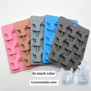 Moule à glaçons personnalisé en silicone en forme de chien de type Bulldog à neuf compartiments, moule à <span class=keywords><strong>chocolat</strong></span> en forme d'animal à démoulage facile pour bar et fête - Product Image 1