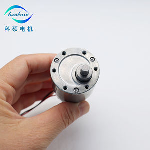 10 RPM <span class=keywords><strong>DC</strong></span> 기어드 모터 12V/24V 520 33mm 전동 모터 기어 모터 - Product Image 5