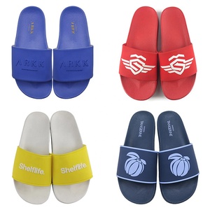 Greatslidse Pantuflas Hombre Logotipo personalizado Zapatillas de diseñador para hombres, Zapatillas de playa Zapatos casuales Hombres Chanclas Zapatilla - Product Image 4