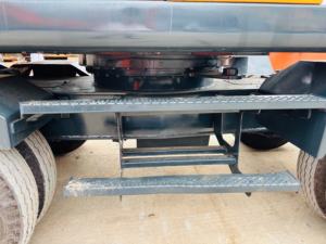 Pompe hydraulique d'occasion pour excavatrice sur chenilles HYUNDAI 210 W-7, moteur diesel, 21 tonnes, excellent état, bras de flèche pour travaux de construction urbaine - Product Image 4