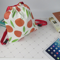 Trendy, eenvoudige, ecovriendelijke, zachte canvas rugzak met trekkoord, grote capaciteit, draagbaar, fruitthema schouderband