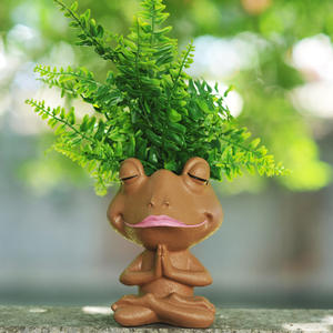 Meilleur prix grenouille forme <span class=keywords><strong>arbre</strong></span> vert rouge à lèvres planteur mignon résine Vase ornement pour bureau artisanat pour la décoration intérieure qualité assurée - Product Image 5