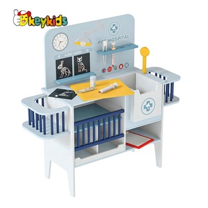 2-in-1 Children Pretend Play Wooden <strong>Vet</strong> <strong>Toy</strong> with Accessories W10D667 - Product Image 2