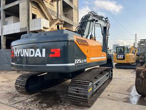 Excavadora Hyundai 225lc-9 Usada, Modelo 2019, Motor HM 5.9, Cucharón de 1.2m, Potencia de 112kw, 22 Toneladas, Motor Cummins, Bomba de Caja de Cambios - Product Image 6