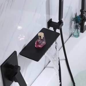 Muro celato vasca da <span class=keywords><strong>bagno</strong></span> doccia sistema di rubinetto set di rame <span class=keywords><strong>miscelatore</strong></span> rubinetto per il <span class=keywords><strong>bagno</strong></span> soffione - Product Image 3