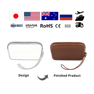 Pochette à fermeture éclair en silicone personnalisée avec motif de petites lettres, étanche, pour rouge à lèvres, grande capacité, écologique et portable - Product Image 3