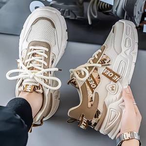 รองเท้าสนีกเกอร์สำหรับผู้ชายรองเท้าสนีกเกอร์สไตล์ต่างๆสำหรับคนเป็นพ่อเดินในฤดูใบไม้ผลิฤดูใบไม้ร่วงรองเท้าพื้นหนาสำหรับนักเรียน - Product Image 3