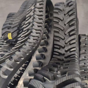Rail en caoutchouc <span class=keywords><strong>12</strong></span> "300X127X32 Numéro de pièce 3C878-49010 Tracteur M8540 - Product Image 3