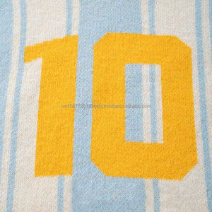 Pull en jersey à col en V à rayures verticales color block, style couple, ample, sportif, avec lettres numériques en jacquard - Product Image 3