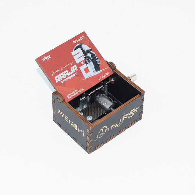 Home Decoration Souvenir Gifts Pocket Size Manual Operated Wooden Music Box Custom Music Movement