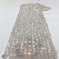 Tulle de luxe or champagne à sequins ronds mélangés, maille ajourée à paillettes pour robe de soirée et décoration de voile de mariée