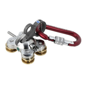 Sistema de riel de seguridad vertical rígido Protección contra caídas para escaleras de pared alta con lanzaderas - Product Image 2