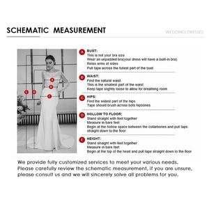 Abito da Sposa in Seta con Maniche Lunghe, Trasparente, Decorato con Perline di Lusso, Stile A-Line con Strascico per Cerimonia in Chiesa - Product Image 5