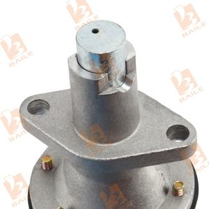 משאבת דלק החלפה 15263-52030 מתאים kubota v1902 v1902 v1500 <span class=keywords><strong>d850</strong></span> d950 d650 d750 d1302 d1402 d1402 v1702 d1402 v1702 d1402 v1702 d1402 v1702 - Product Image 6