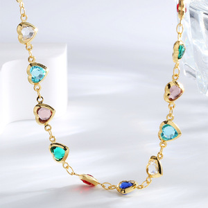 สร้อยคอรูปหัวใจประดับเพชร CZ สีสันสดใสสำหรับผู้หญิง โซ่โลหะผสม สไตล์หวานเท่ เครื่องประดับแฟชั่นอินเทรนด์สำหรับฤดูร้อน - Product Image 3