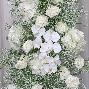 Arche de mariage réaliste en soie artificielle avec roses et gypsophile - Décor floral romantique pour cérémonie de mariage - Product Image 3