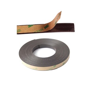 Support d'aimant de bande de ruban adhésif double face souple aimant en caoutchouc industriel pour l'application de joints de réfrigérateur - Product Image 1