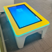 Nouvelle arrivée Table d'éducation et de jeu à écran tactile de 43 pouces avec chargement sans fil