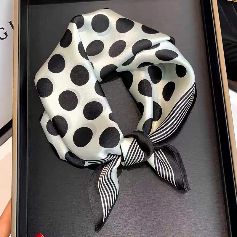 Оптовая продажа, модный шарф, индивидуальный шарф с цифровым принтом для женщин, шарфы из 100% шелка тутового шелкопряда