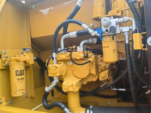 รถขุดไฮดรอลิกตีนตะขาบ CAT 320D2L มือสอง ขนาด 20 ตัน ชั่วโมงการใช้งานต่ำ ยี่ห้อ Caterpillar - Product Image 6