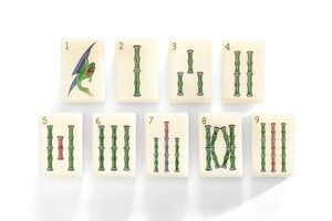 Nouvel ensemble de mahjong américain en jade blanc personnalisé, jeu de <span class=keywords><strong>table</strong></span> de luxe en acrylique pour le divertissement et les loisirs des adultes - Product Image 4