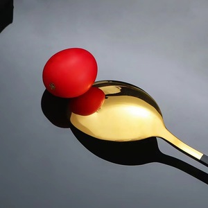 Ensemble de couverts de luxe en acier inoxydable 304, portable, plaqué or, 3 pièces (cuillère, fourchette, baguettes) avec étui pour l'école, le bureau, les voyages et le camping - Product Image 4