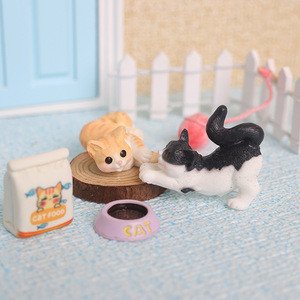 Mini decorazione della casa delle bambole giocattolo per gatti e gattini scena di gioco all'aperto gioco di animali a casa