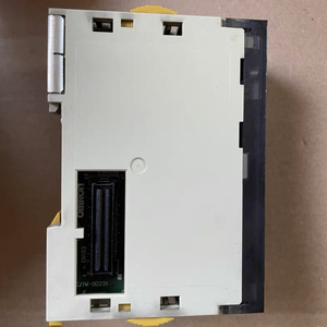 Controlador PLC OM RON CJ1W-OD231, Unidad de E/S Serie CJ, Nuevo en Stock - Product Image 3