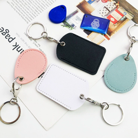 Mini porte-cartes d'accès en cuir PU simple porte-clés de fruits créatifs porte-clés de localisateur de cadeau mignon porte-clés