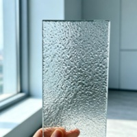 Verre ultra-clair à faible teneur en fer à motif diamanté pour fenêtre de cloison et porte