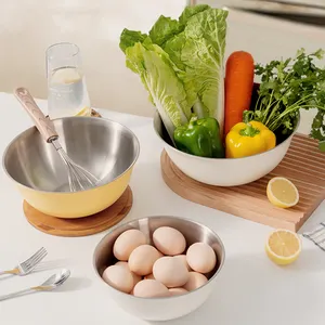 Vente en gros de peinture beige en aérosol 16cm-28cm Bol à mélanger Pétrissage Stockage des aliments Cuisson des gâteaux Bols à salade en métal pour fruits