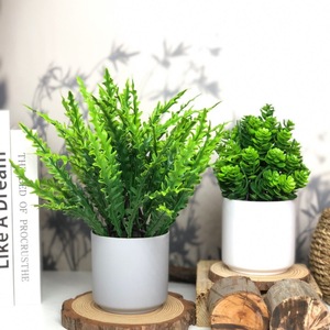 Plantes artificielles vertes en plastique de la collection Fuyu, en pot, pour la décoration intérieure du salon, du bureau et de la maison, hauteur 20 cm - Product Image 4