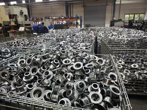 TK6307-127 Heavy Duty Flanged Carbon Steel <strong>Roller</strong> Bearing for Belt Conveyor <strong>Idler</strong> <strong>Roller</strong> with 55mm Bore and Vertical Mounting - Product Image 2