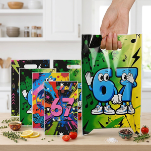 50 Sacchetti Regalo in Plastica 'Sono Finiti 6 Anni, Ora Sono 7' con Manici per Decorazioni e Forniture per Feste - Product Image 4