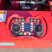 Mesin Pemotong Rumput Remote Control Crawler Bersertifikasi CE EPA untuk Lahan Perkebunan Karet dan Lereng