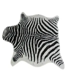 2020 factory wholesale faux fur rug with cowhide shape zebra stripe from chinese suppliers