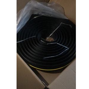 Joint d'étanchéité en <span class=keywords><strong>caoutchouc</strong></span> pour <span class=keywords><strong>seuil</strong></span> <span class=keywords><strong>de</strong></span> <span class=keywords><strong>porte</strong></span> <span class=keywords><strong>de</strong></span> <span class=keywords><strong>garage</strong></span> - Product Image 6