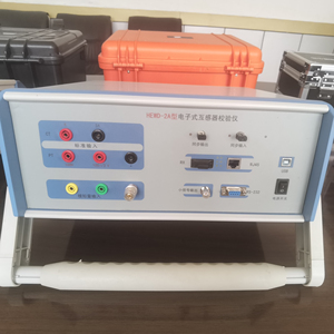 Calibrador digital electrónico portátil CT/VT HEWD-2A, probador con protección IP55, fuente de alimentación de 500VA, origen China, soporte personalizado. - Product Image 1