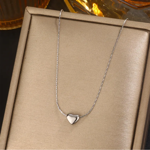 2025 Dainty 18K Plaqué Or En Acier Inoxydable Collier Étanche Bijoux Coeur Pendentif Charme Collier pour Femmes - Product Image 1