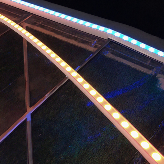 Flexible 24W RGBW LED Wall Washer Outdoor IP67 Silicone 3D Free Bending 90 CRI 5m High Color Rendering Building Lighting