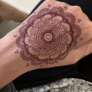 Autocollants de <span class=keywords><strong>tatouage</strong></span> temporaire patchs de transfert d'eau au henné brun maquillage corporel étanche pour les mains et les <span class=keywords><strong>bras</strong></span> - Product Image 2