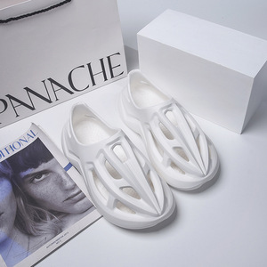 Zuecos blancos de punta abierta, transpirables, de EVA, zapatos de plástico para verano. - Product Image 4