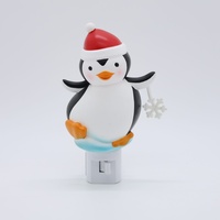 Veilleuse LED Mignonne Pingouin de Noël à Brancher, en ABS, Taille Moyenne, Éclairage Décoratif, Lumière Douce et Chaude pour la Maison et la Chambre, Idéale pour les Fêtes