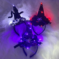 Sombrero LED de tela negra con forma de bruja, de alta calidad, precio de fábrica, venta al por mayor, divertido y imprescindible para Halloween con diseño de araña.