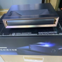 Televisor Láser a Todo Color para Sala de Estar, 120 Pulgadas, L8K (PX3 Pro), 410nit, Alta Frecuencia de Actualización para Juegos, Televisor 4K con Mueble, Pantalla de Cine, Conjunto con Descuento