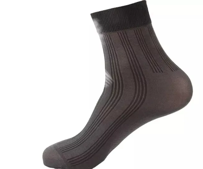 Calcetines de negocios para hombre, medias ultrafinas de seda de hielo, desodorantes, de verano