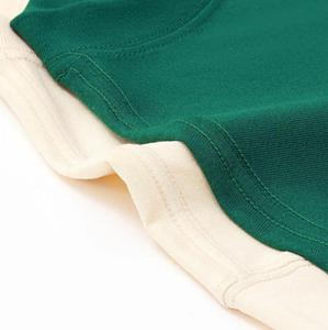 เสื้อยืด<span class=keywords><strong>แขน</strong></span><span class=keywords><strong>ยาว</strong></span>โอเวอร์ไซส์ผ้าคอตตอนหนา 240GSM แบบเรียบๆ สำหรับขายส่ง รับสกรีนโลโก้ด้วยเทคนิค DTG สไตล์อเมริกันวินเทจทรงหลวมสำหรับผู้ชาย - Product Image 3