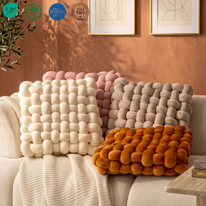 Cuscino Quadrato Intrecciato in Peluche per Schienale e Supporto Lombare, Cuscino Decorativo per Divano e Casa - Product Image 1