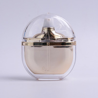 Bouteille de pompe de lotion cosmétique à double paroi vide de 50ml bouteille de fond de teint liquide de crème solaire cosmétique PS en plastique de luxe avec couvercle transparent